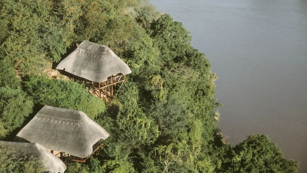 Chilo Gorge Safari Lodge above the Save River, Gonarezhou, Zimbabwe